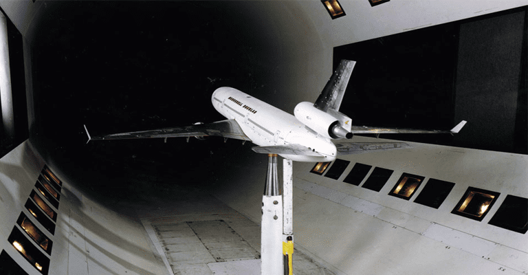 wind tunnel simulator aircraft example