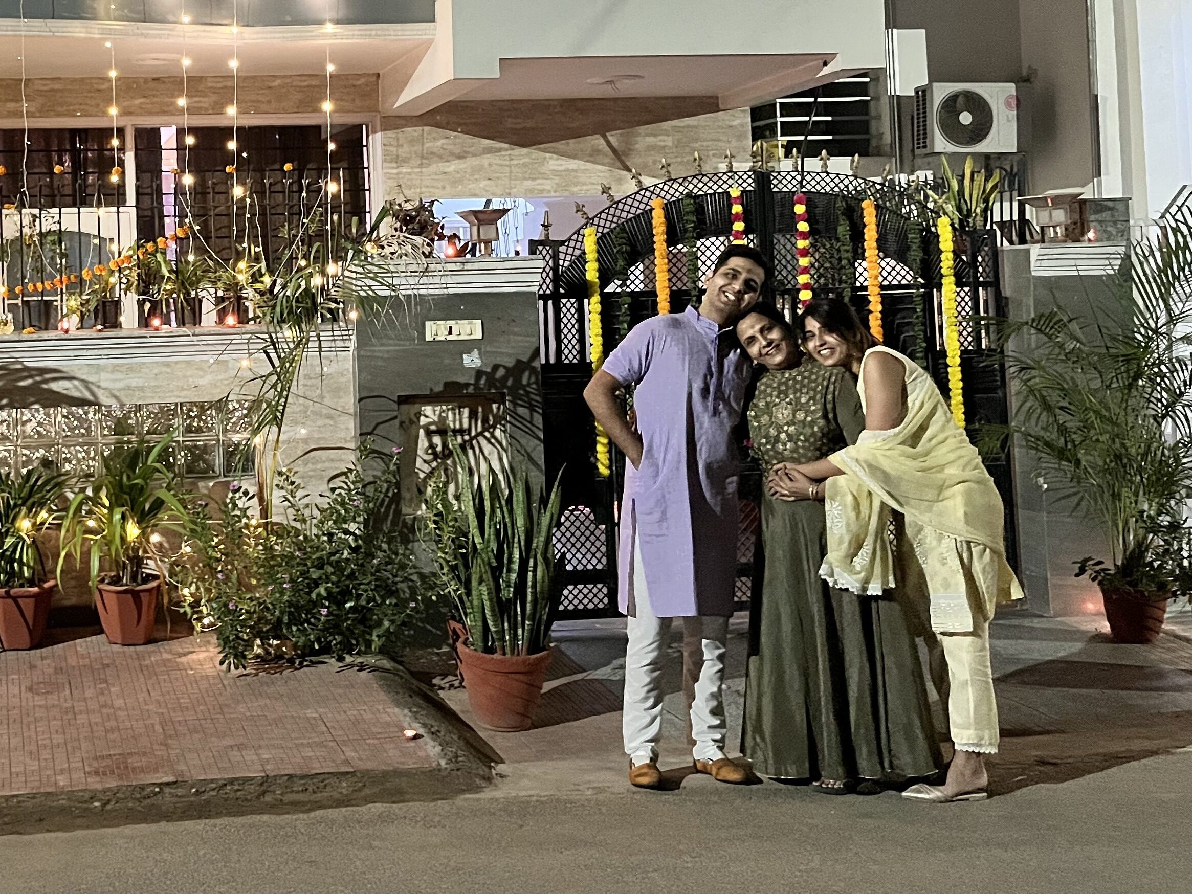 smriti and family celebrating diwali